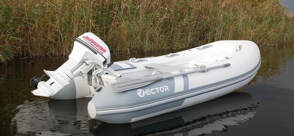 Надувная моторная лодка RIB 300